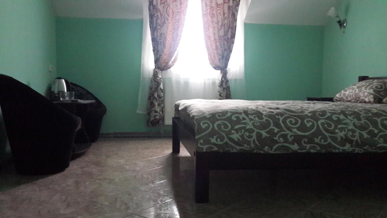 Hotel Dnipro Extérieur photo