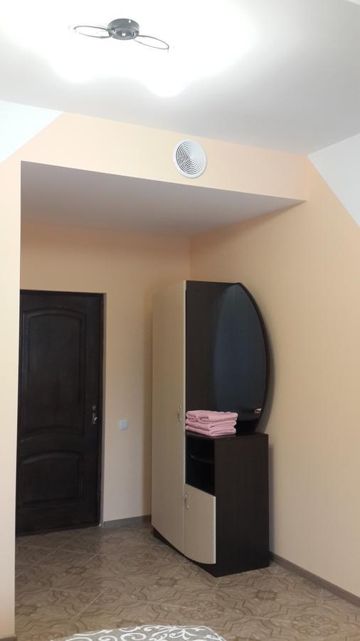 Hotel Dnipro Extérieur photo